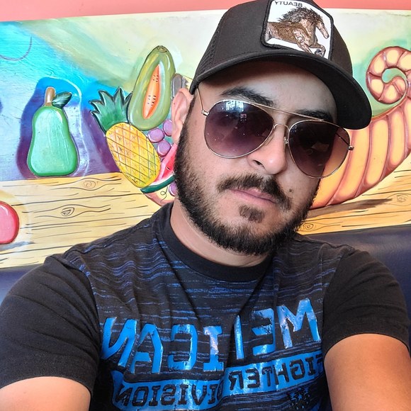 adrianm0885